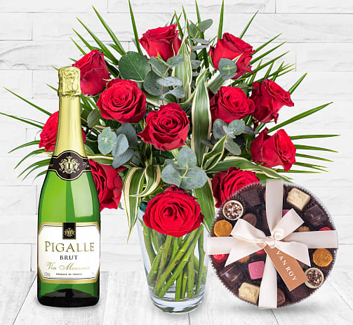 Flower Gift Sets | Exquisite Bouquets & Thoughtful Extras | 123 Flowers